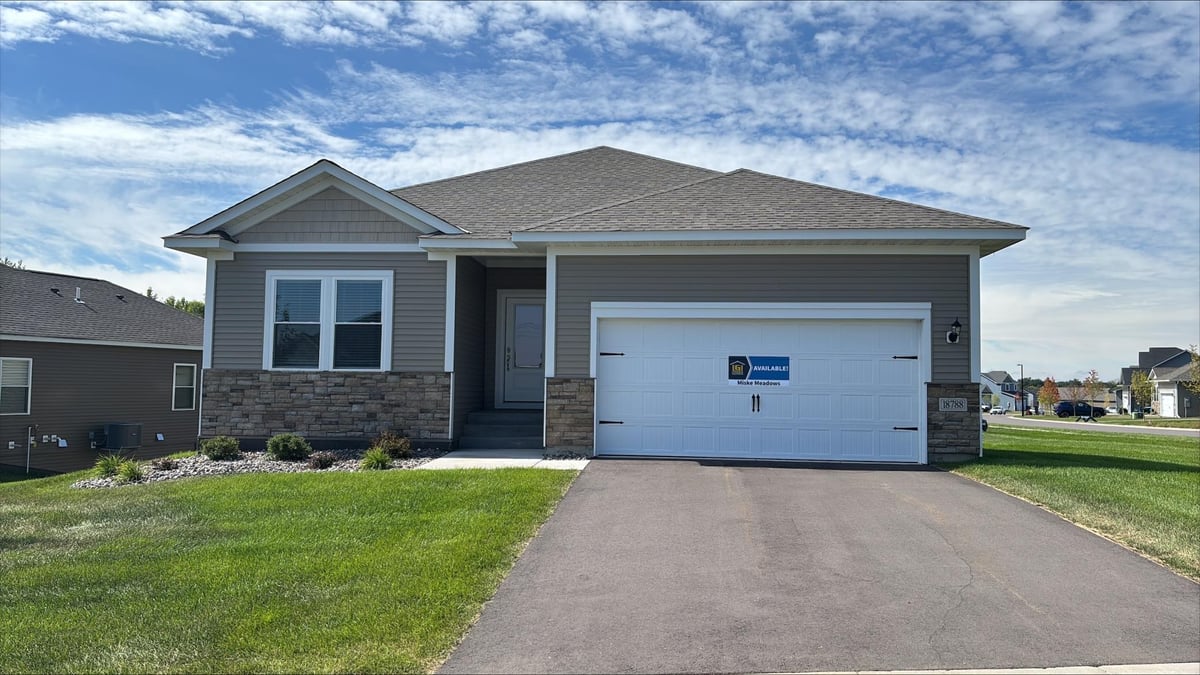 18788 Grant Street NW, Elk River, MN 55330