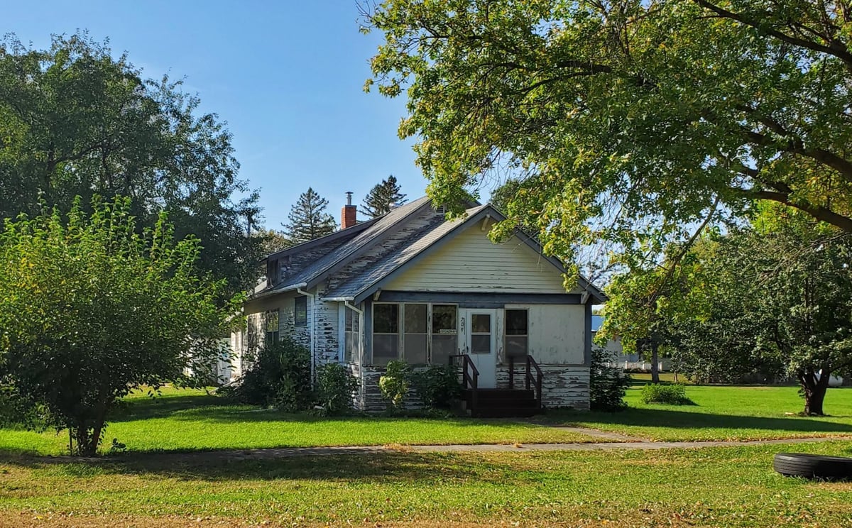 209 N Broadway Street