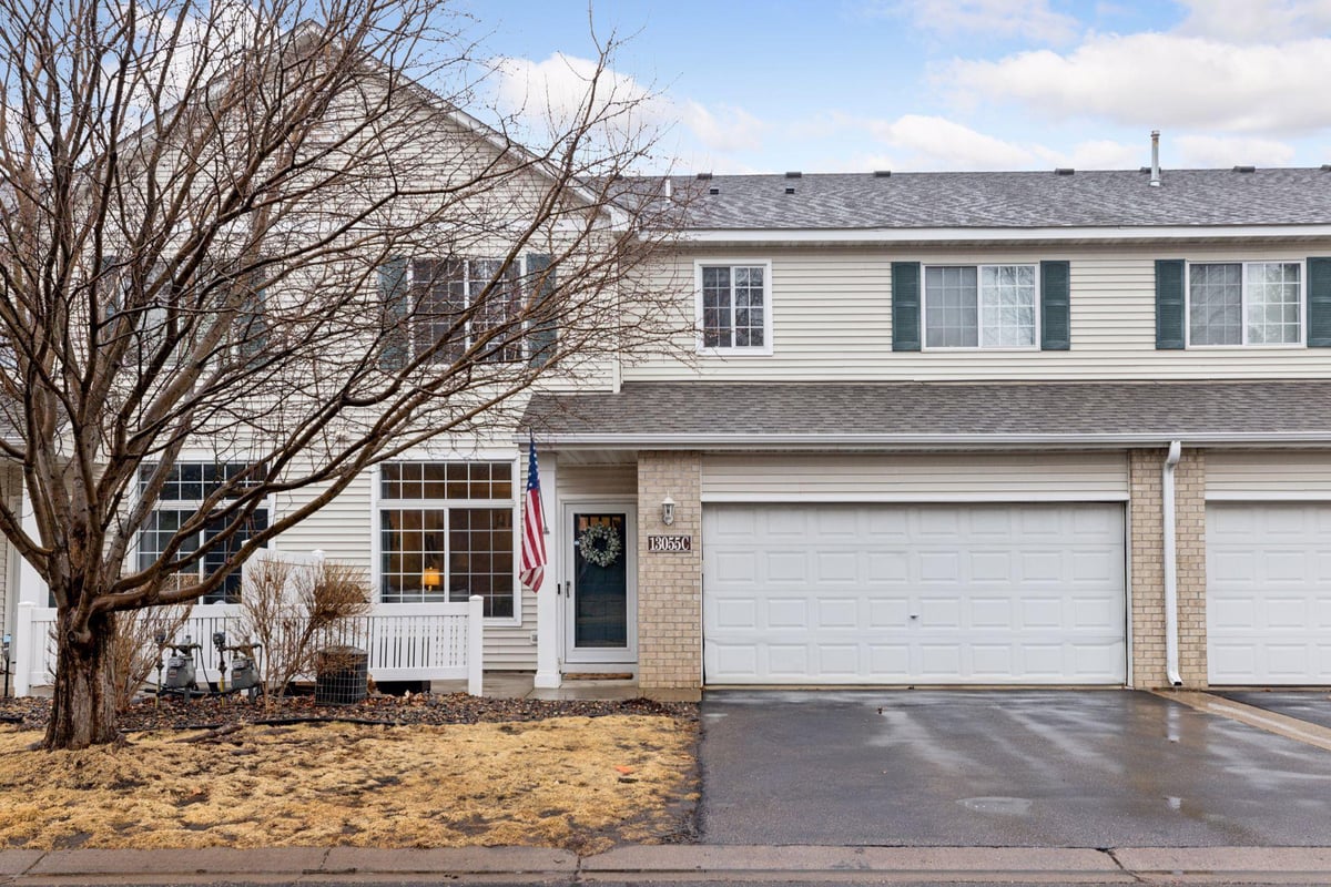 13055 Europa Trail Way N #C, Hugo, MN 55038