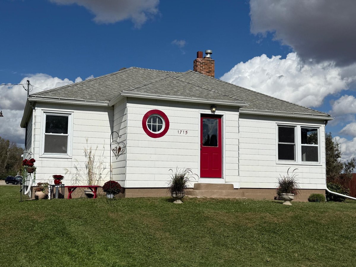 1715 SE Marshall Street, Albert Lea, MN 56007