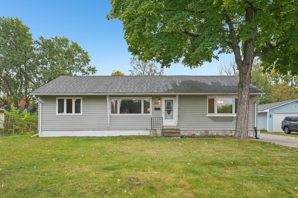 2017 Brookview Drive, Brooklyn Center, MN 55430