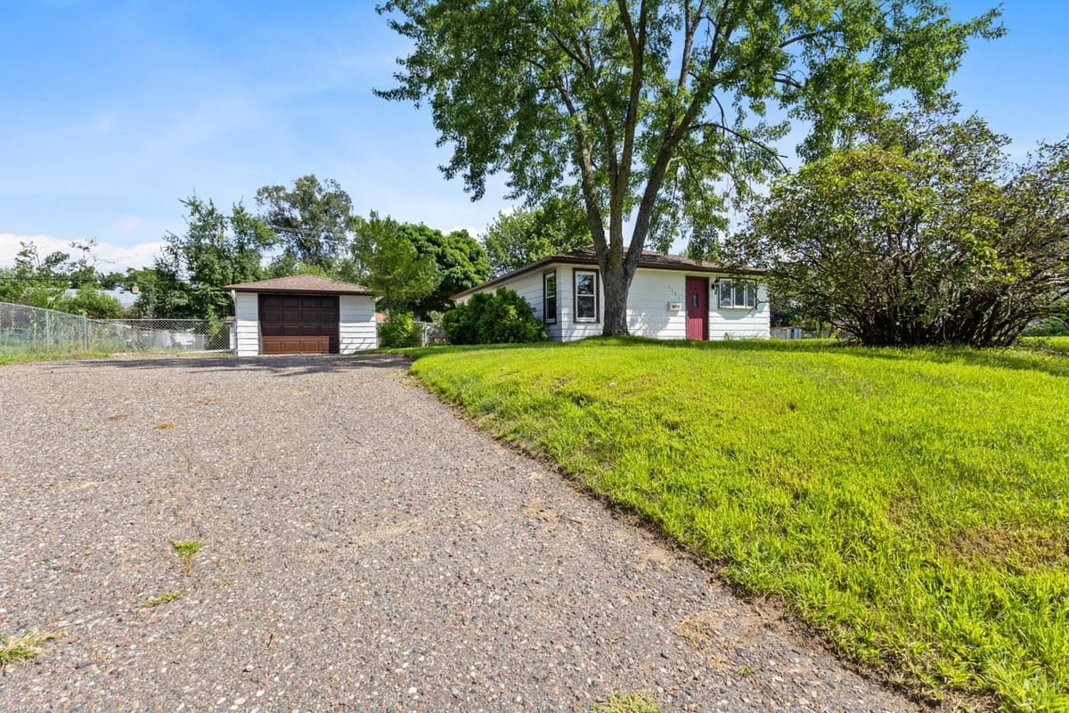 6405 Van Buren Street NE, Fridley, MN 55432