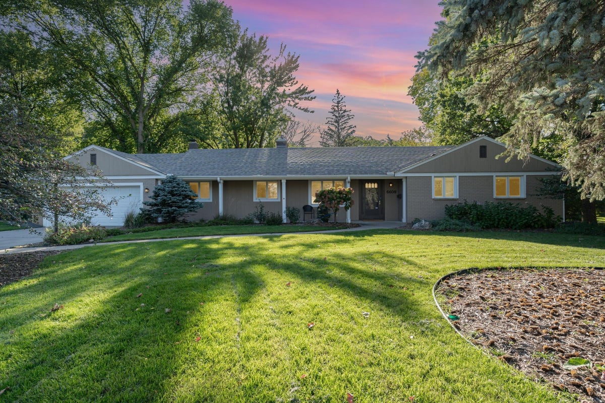 6608 W Shore Drive, Edina, MN 55435