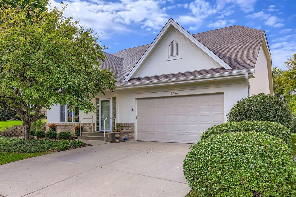 3056 Saint Albans Hollow Circle, Minnetonka, MN 55305