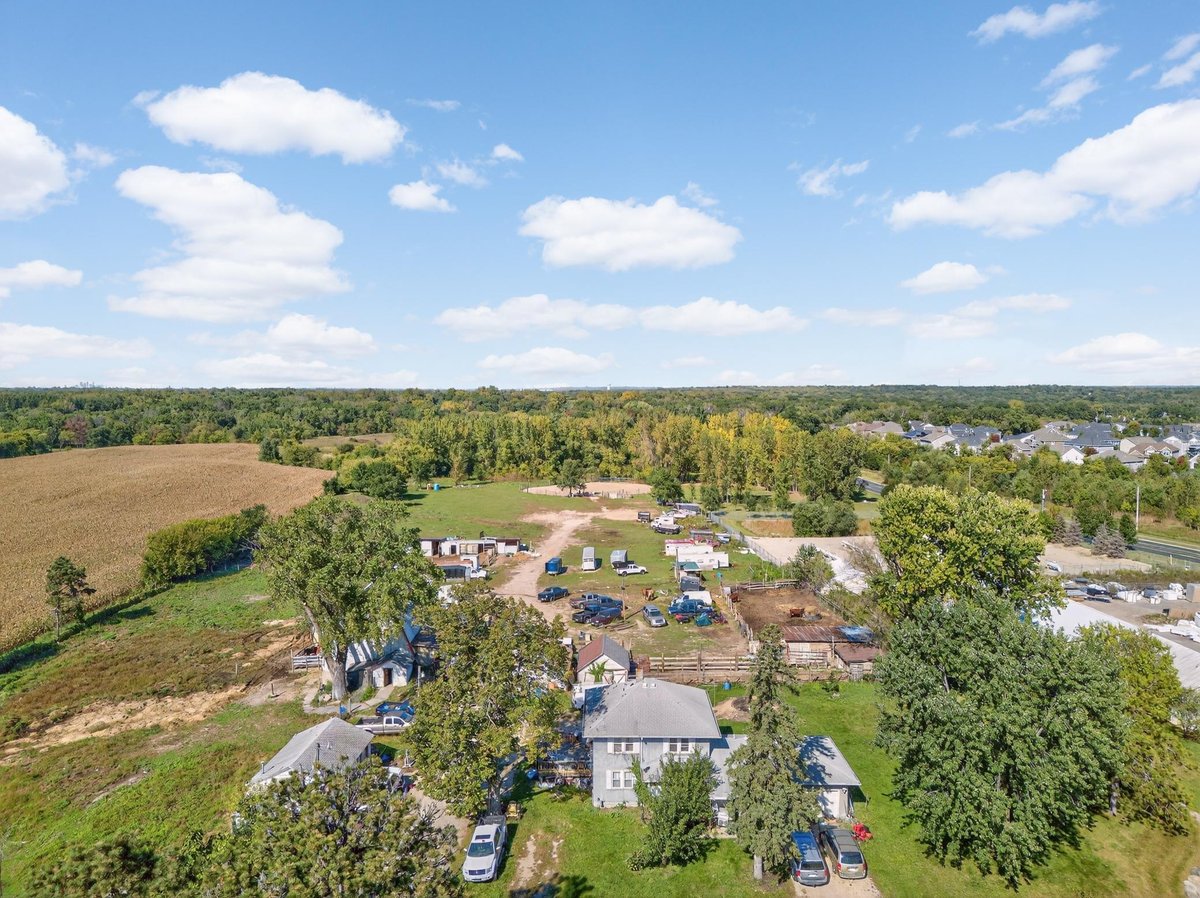 2067 Bonaire Path W, Rosemount, MN 55068