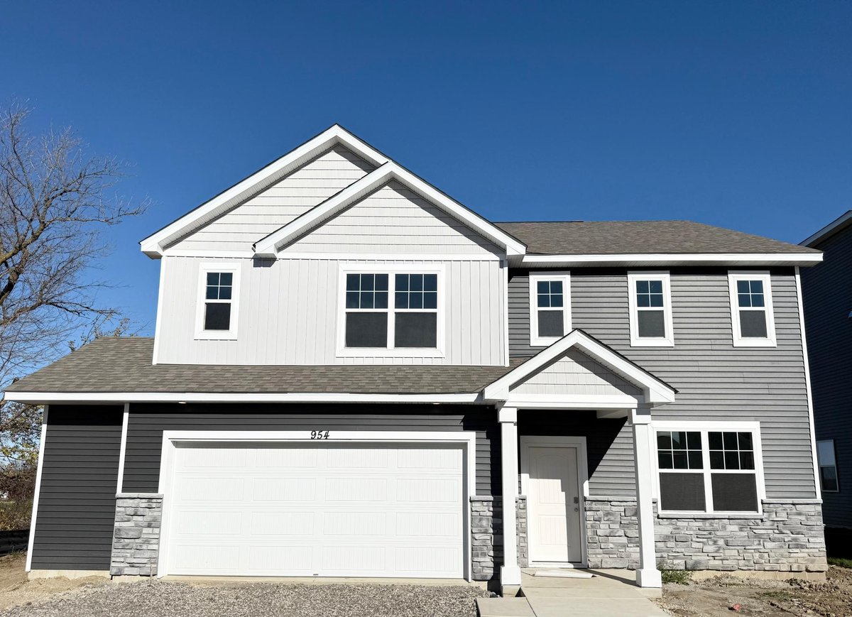 954 Silvercreek Avenue W, Delano, MN 55328