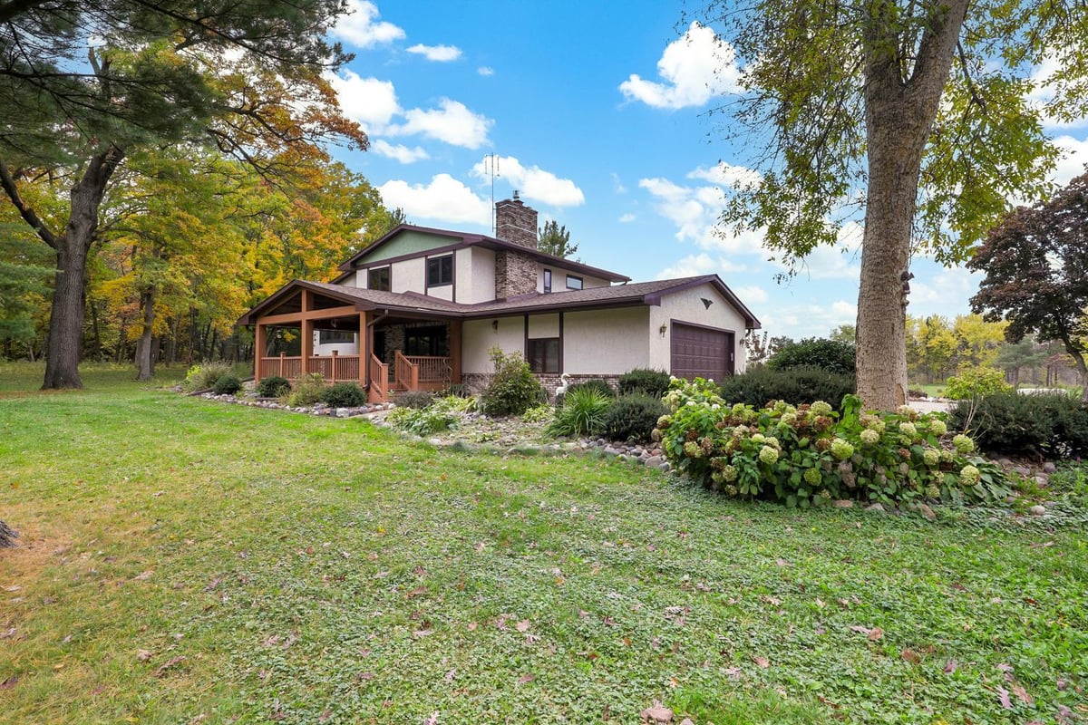 5696 170th Street N, Hugo, MN 55038