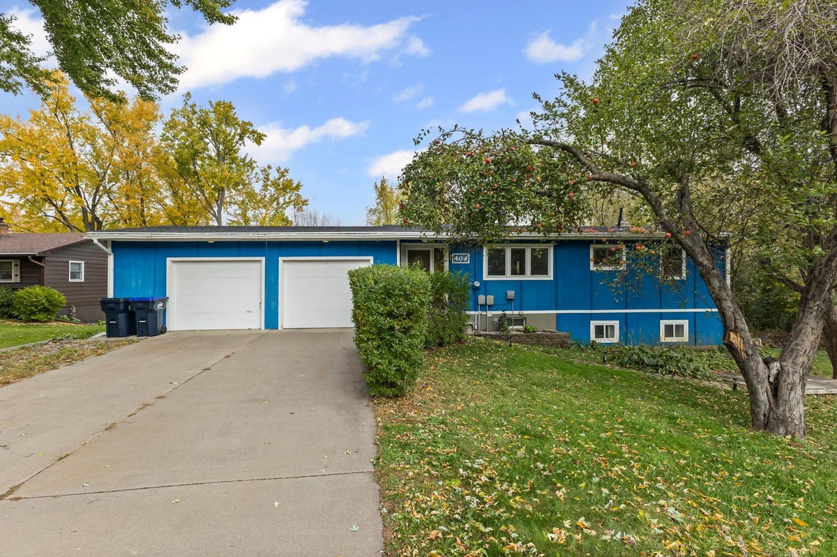 409 Riverview Drive, Monticello, MN 55362