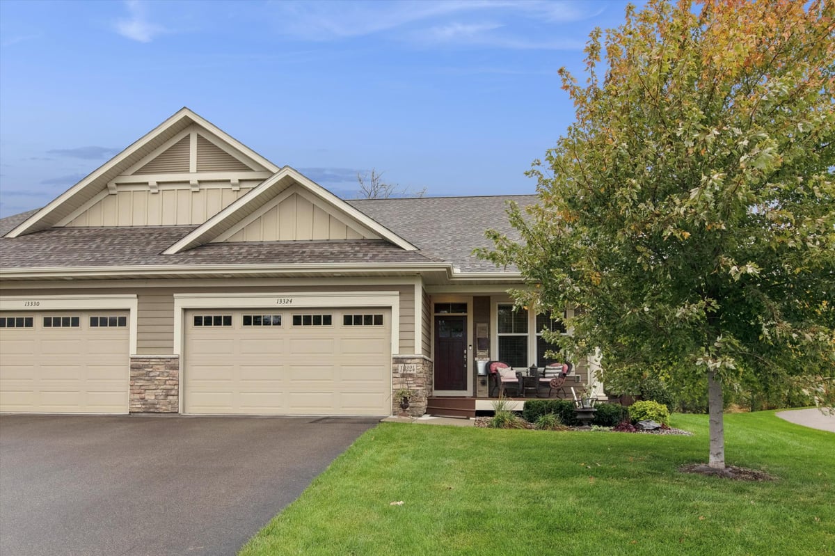 13324 Hillsboro Avenue, Savage, MN 55378
