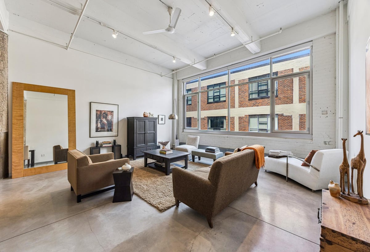 Listing