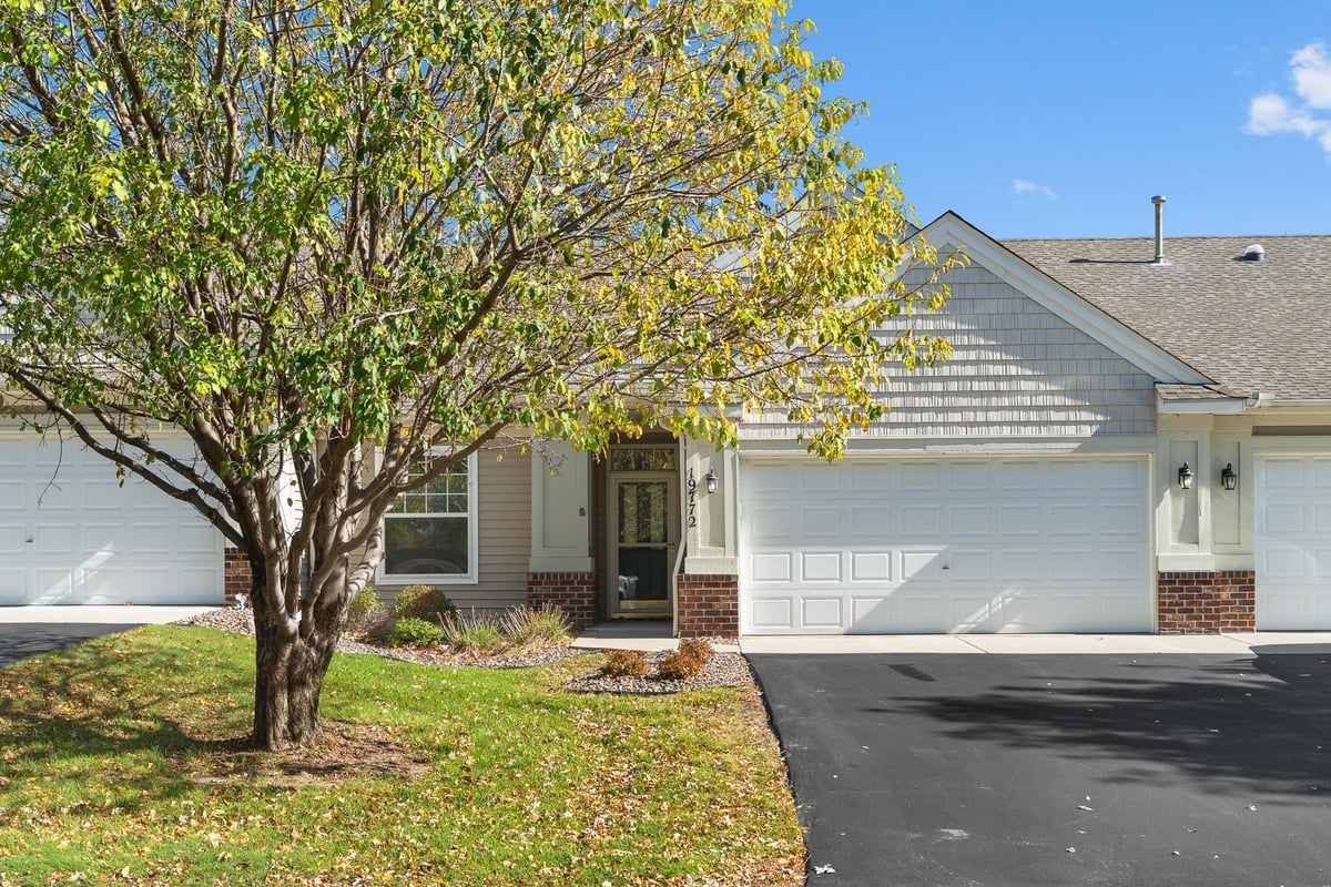 19772 Goldfinch Drive #71, Farmington, MN 55024