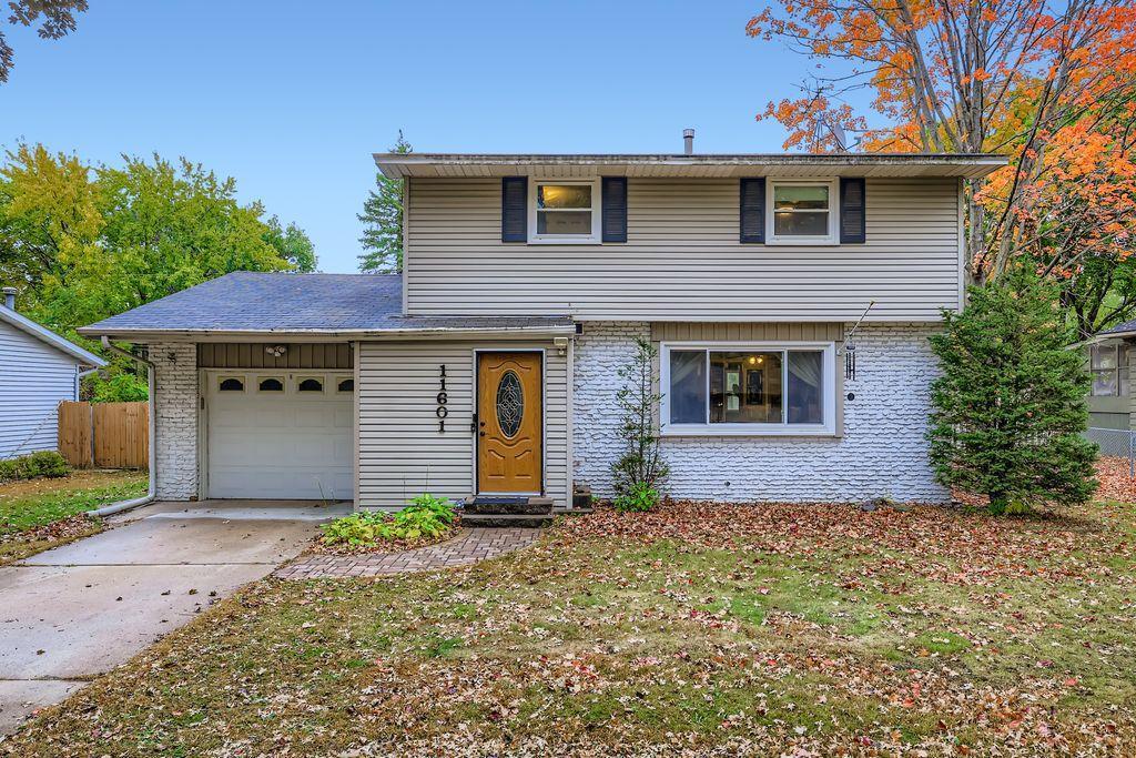 11601 9th Avenue NW, Coon Rapids, MN 55433