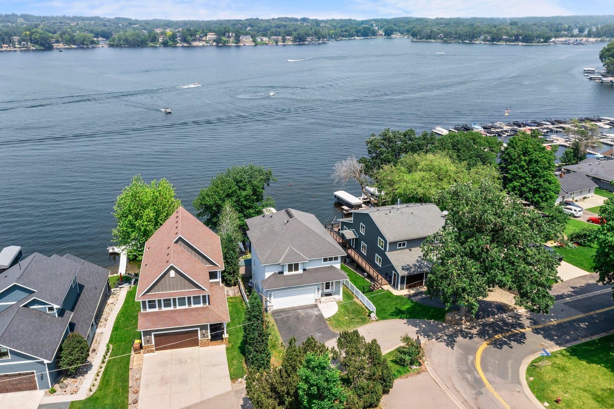 Listing