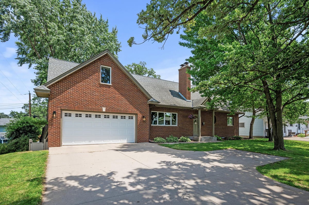 Listing