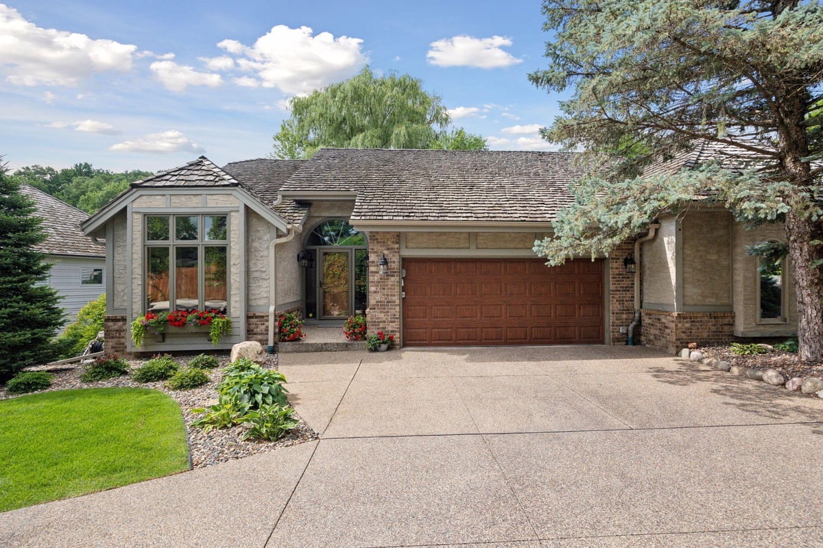 6545 McCauley Trail W, Edina, MN 55439