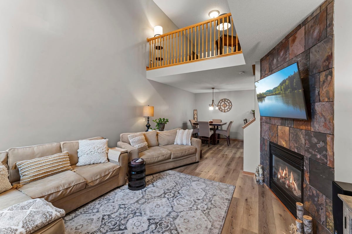 20628 Fenston Avenue N, Forest Lake, MN 55025