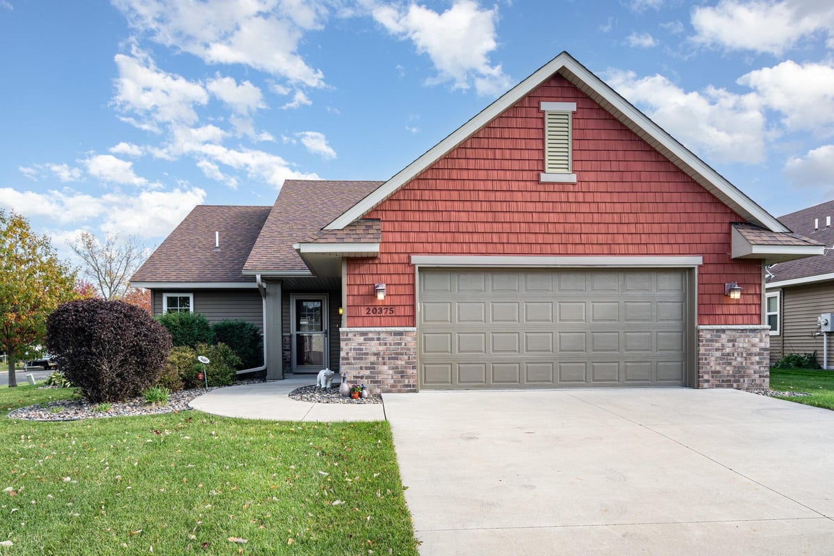 20375 Granada Avenue N, Forest Lake, MN 55025