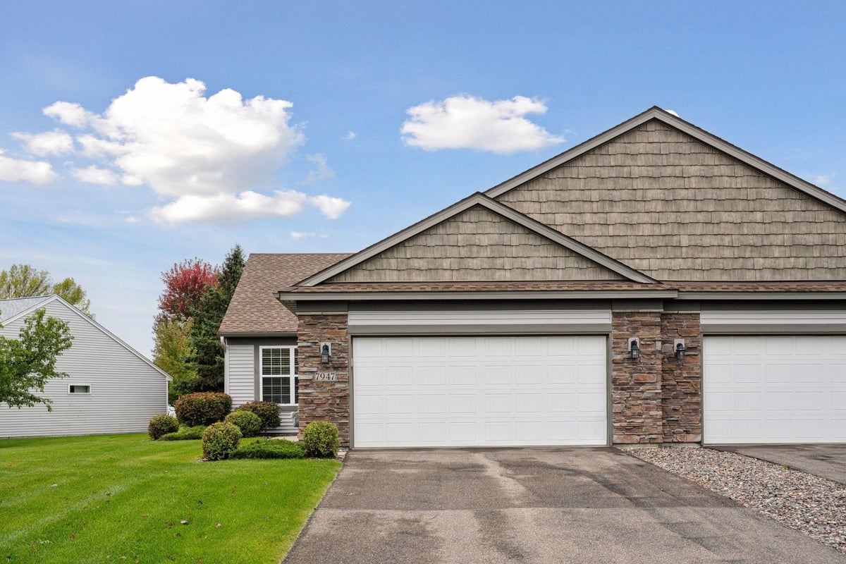 7947 Prairie Creek Lane NE, Otsego, MN 55330