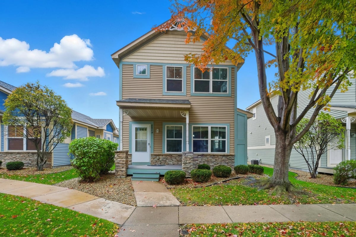 8514 Windsor Lane N, Brooklyn Park, MN 55443