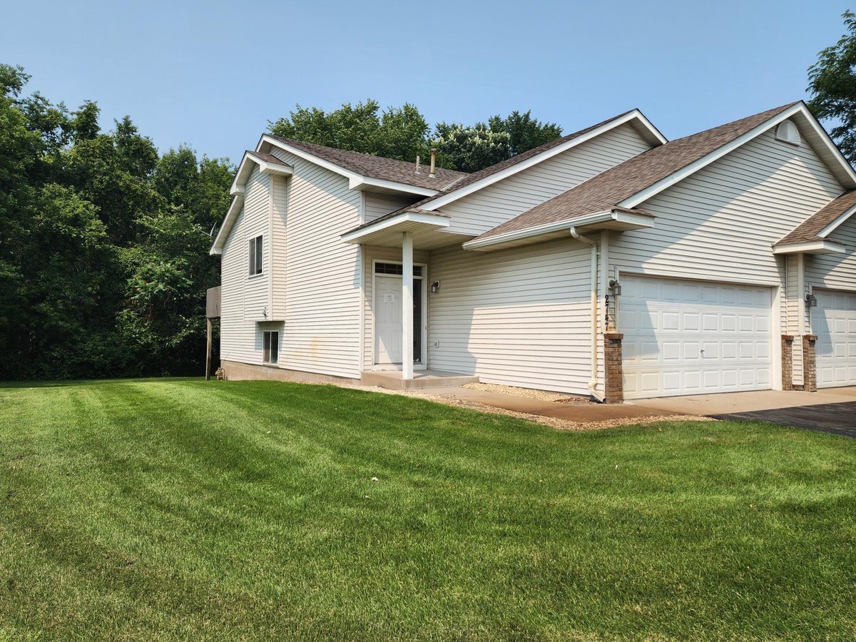 2747 230th Court NW, Saint Francis, MN 55070