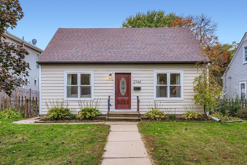 2744 Dakota Avenue S, Saint Louis Park, MN 55416
