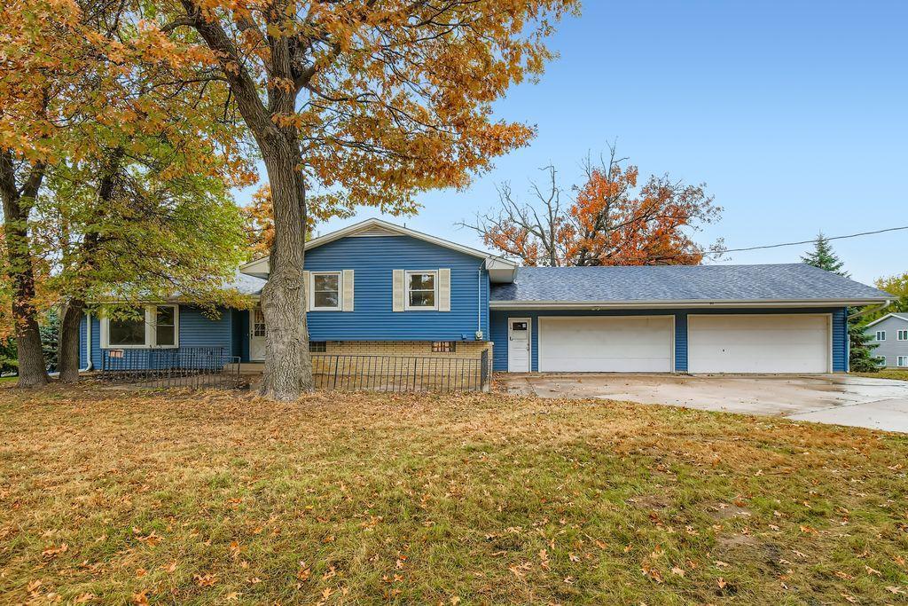 1611 Cloud Drive NE, Blaine, MN 55449