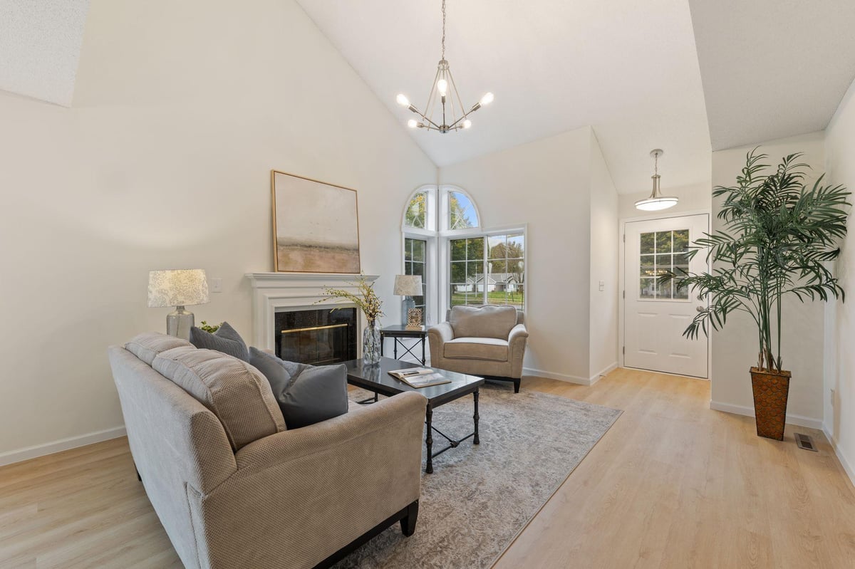 990 106th Lane NW #29, Coon Rapids, MN 55433