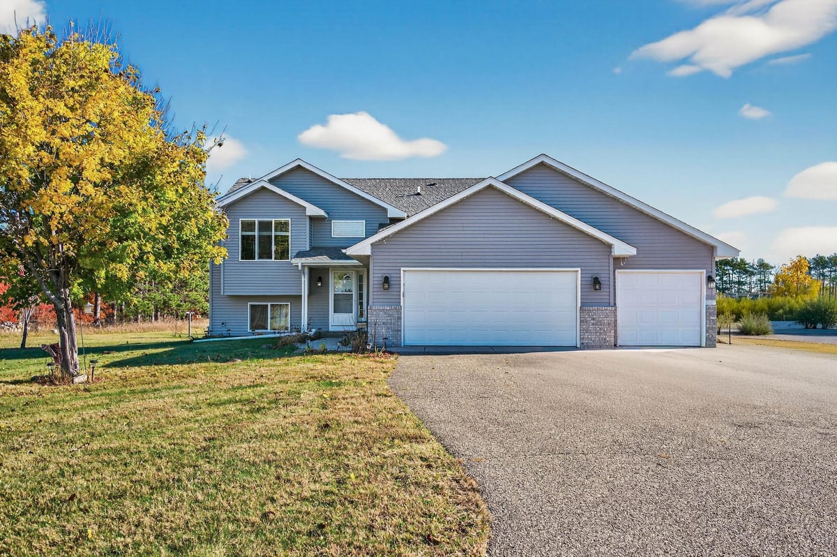 30080 149th Street NW, Princeton, MN 55371