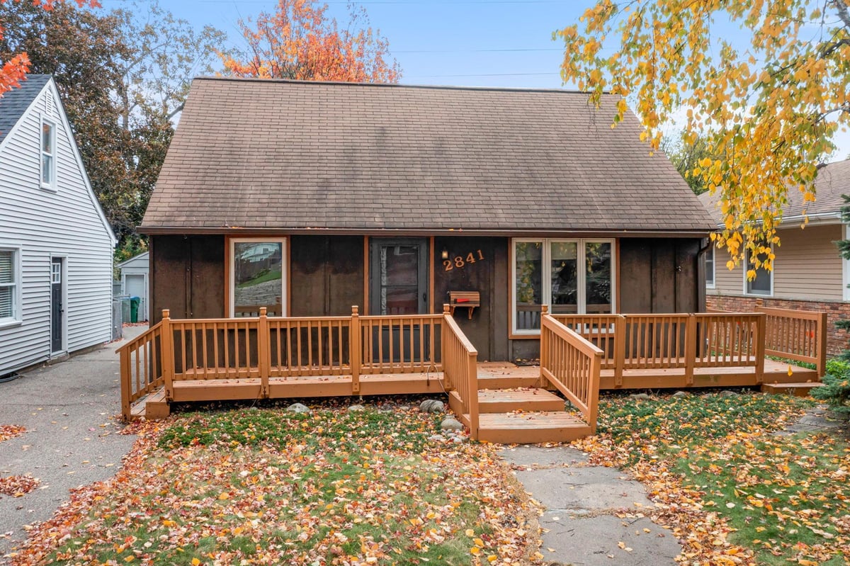 2841 Brunswick Avenue S, Saint Louis Park, MN 55416