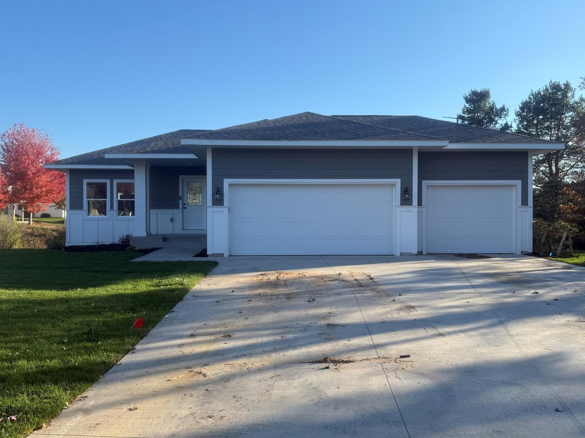 101 Timber Lane Court, Cannon Falls, MN 55009