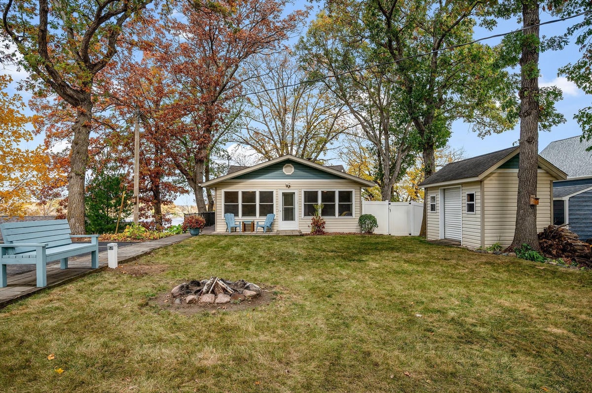 778 101st Street NW, Monticello, MN 55362