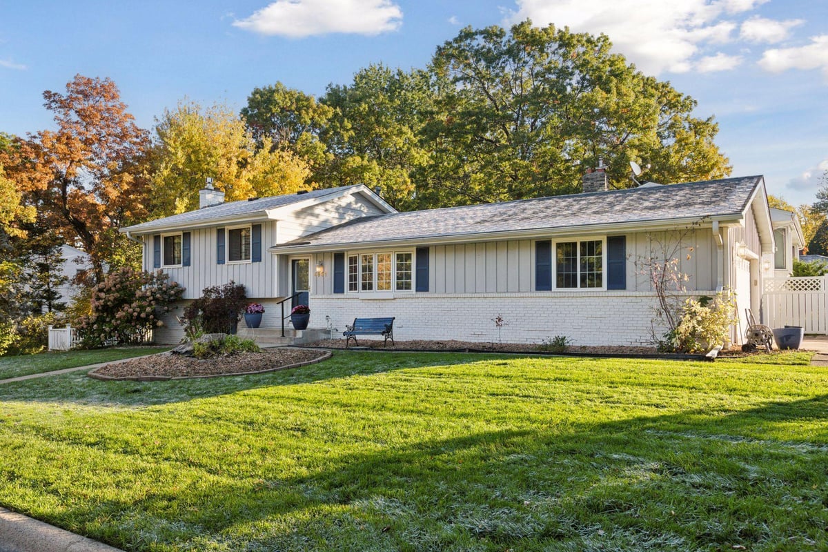 4931 Pennine Pass NE