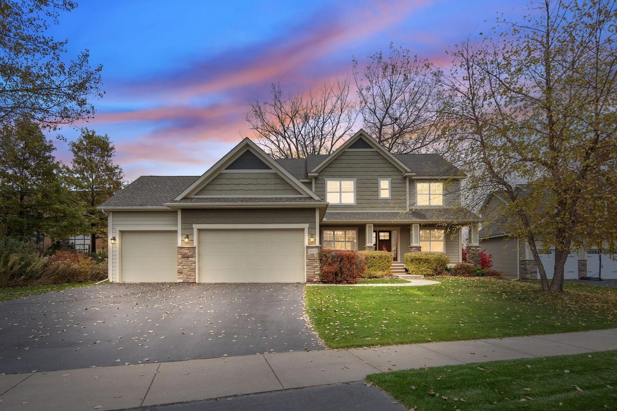3615 Mahle Lane, Woodbury, MN 55125