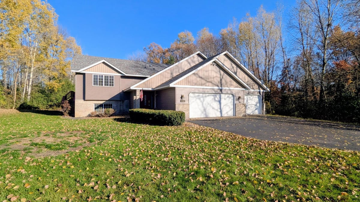 Undisclosed, North Branch, MN 55056