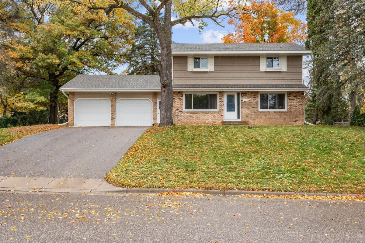 20915 Iteri Avenue, Lakeville, MN 55044