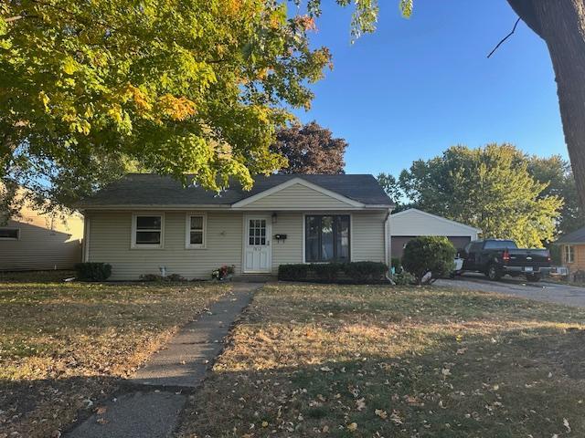 7832 58th Place N, Crystal, MN 55428