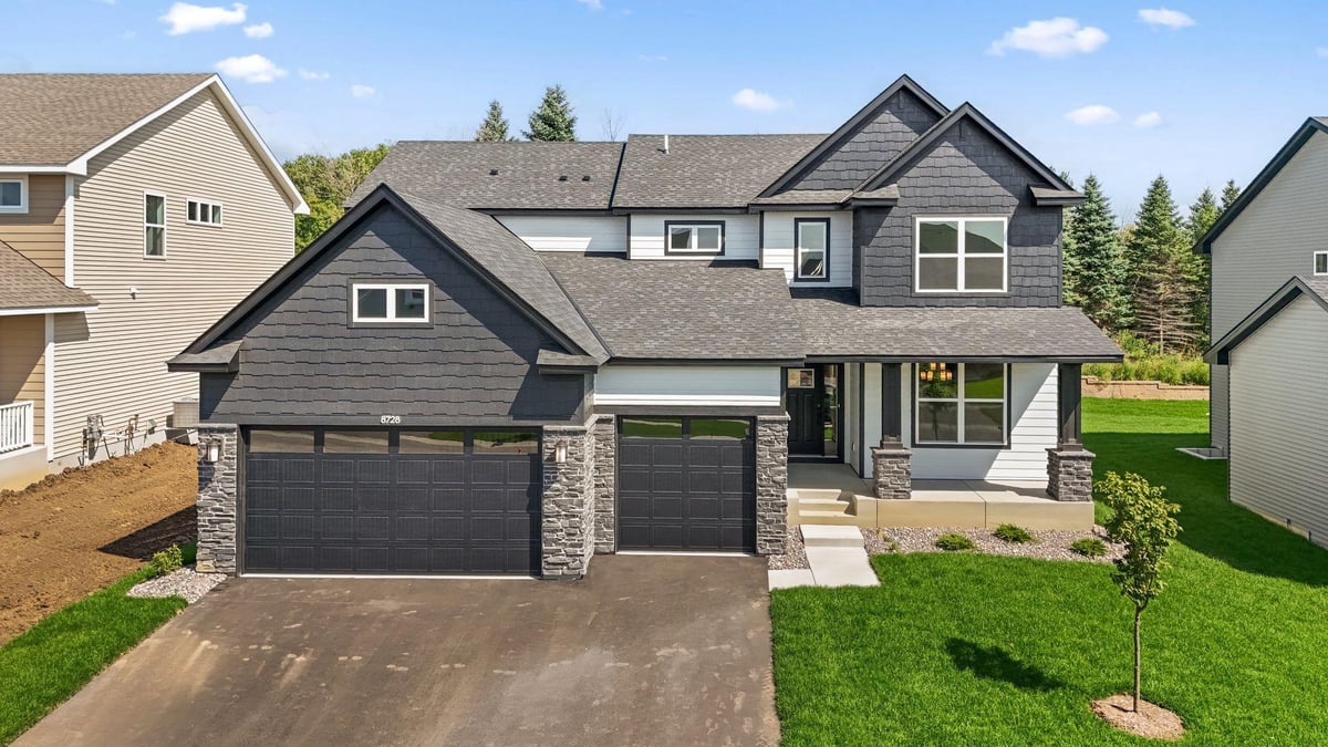 8728 Periwinkle Boulevard, Woodbury, MN 55129