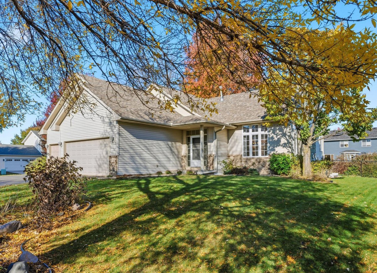 19714 Executive Path, Farmington, MN 55024