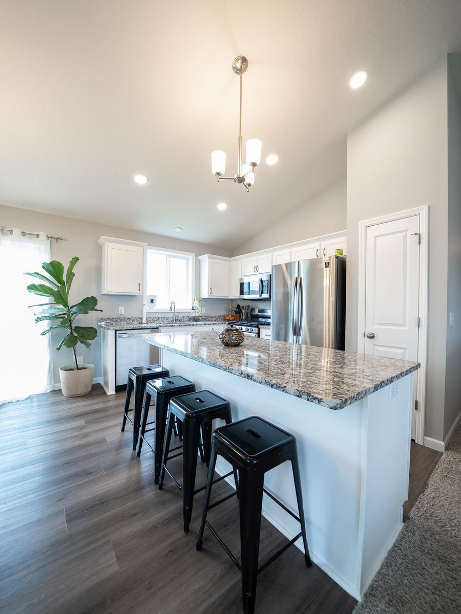 9234 25th Street NE, Saint Michael, MN 55376