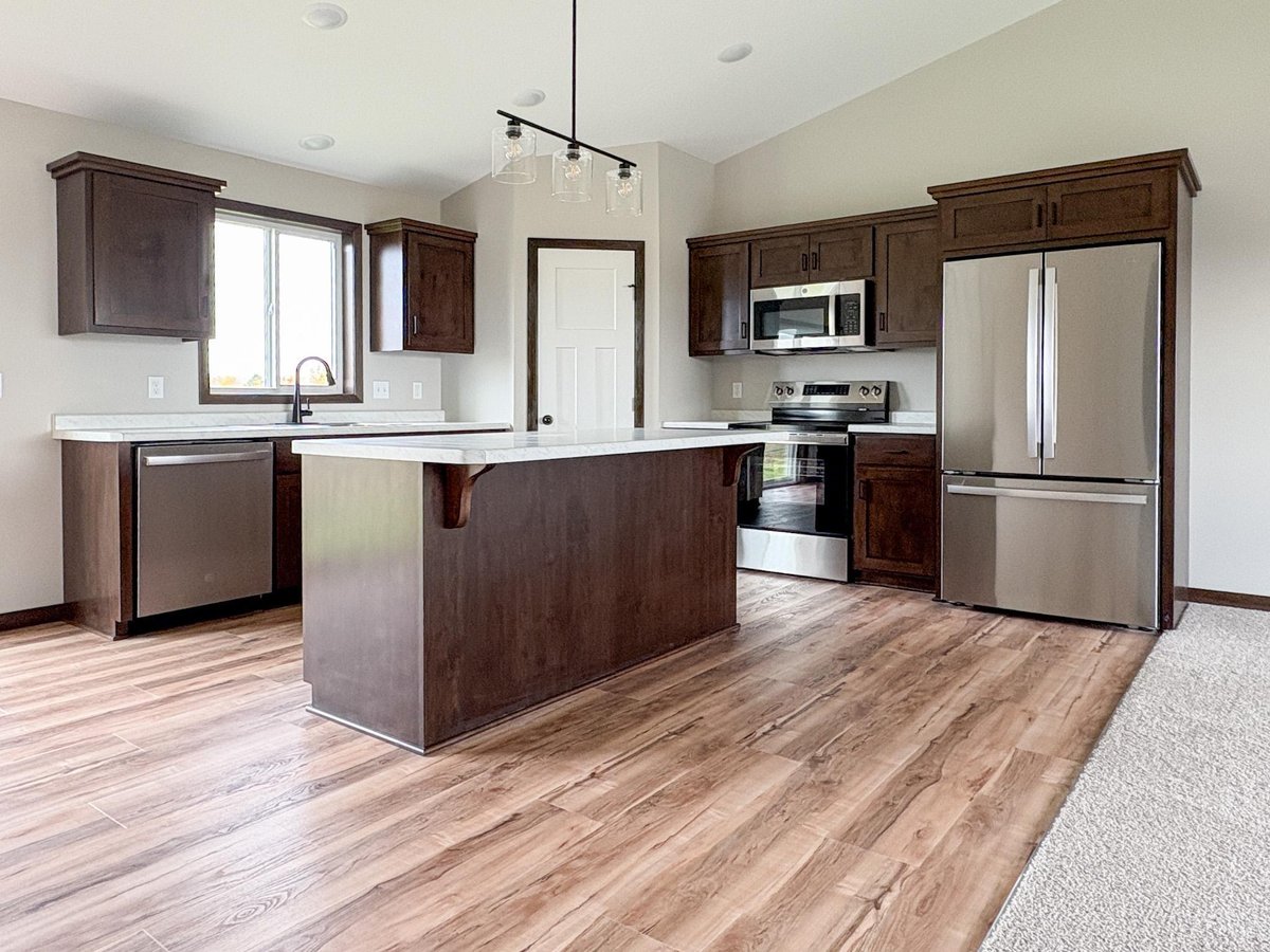 4629 8th Street NE, Saint Cloud, MN 56304