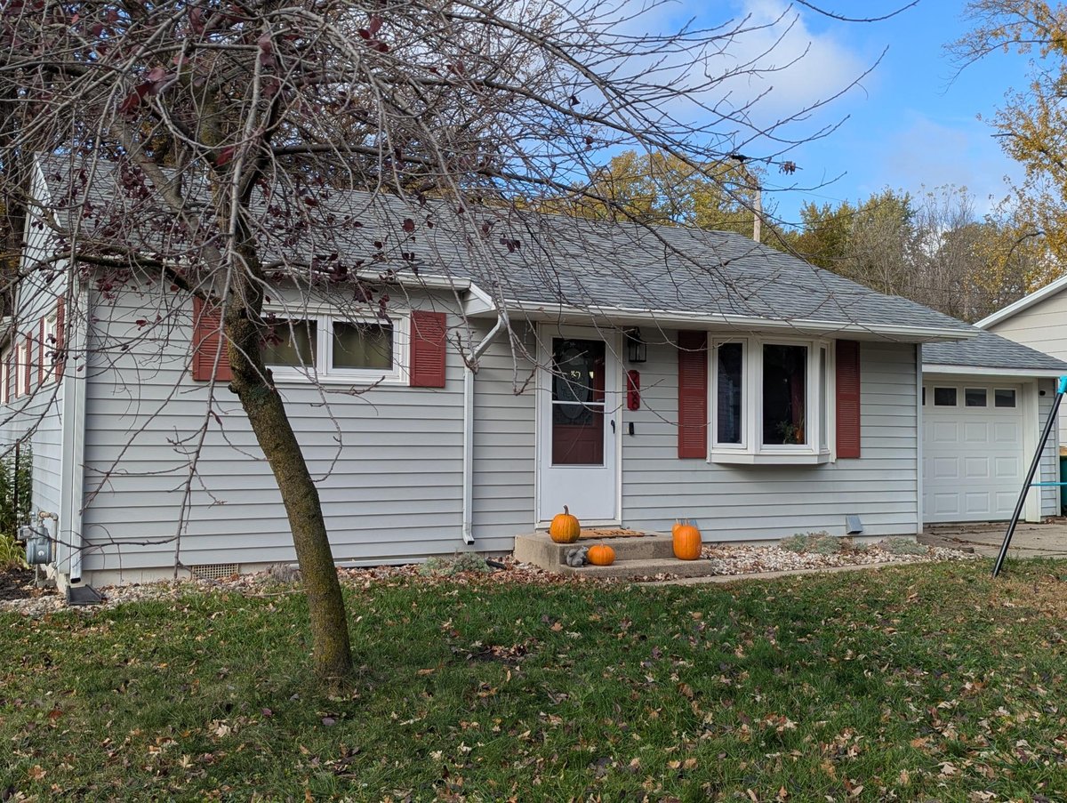 208 McArthur Drive, Albert Lea, MN 56007