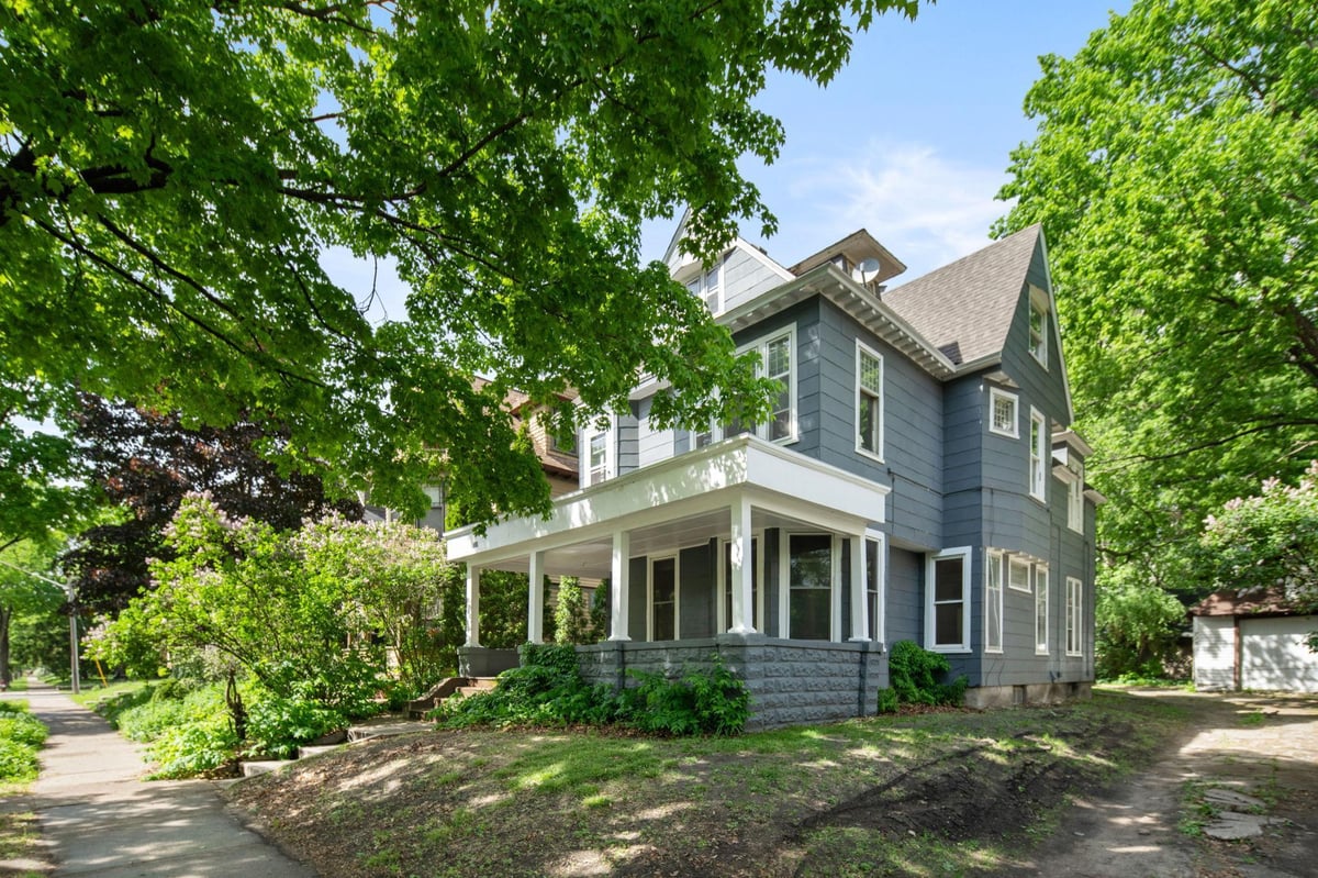 709 7th Street SE, Minneapolis, MN 55414