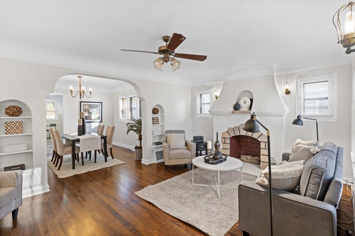 4344 Irving Avenue N, Minneapolis, MN 55412