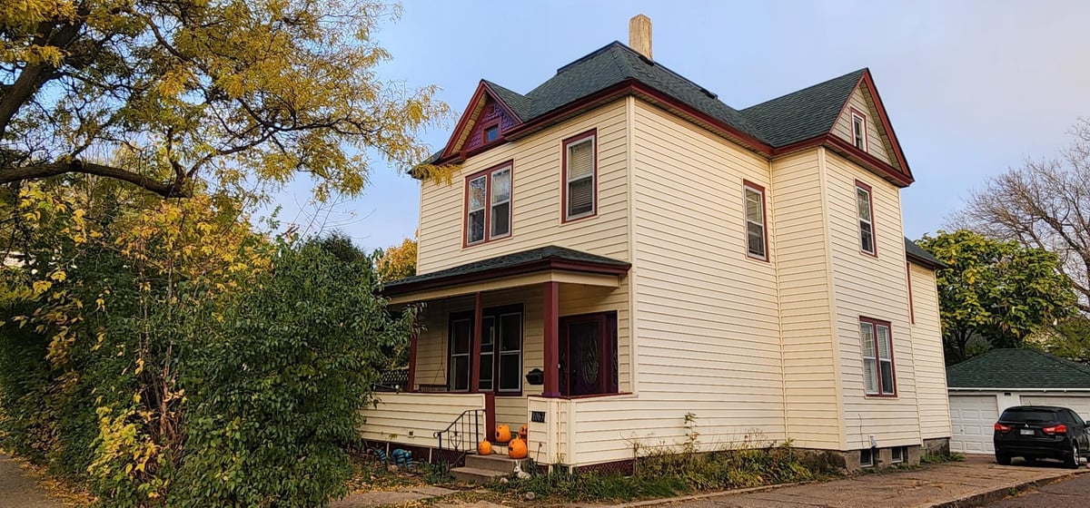 1063 Burns Avenue, Saint Paul, MN 55106