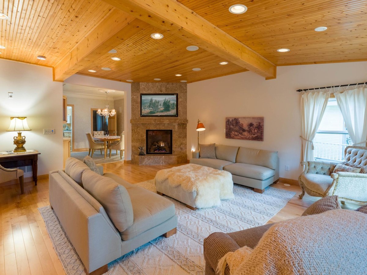 3801 Lyndale Avenue S, Minneapolis, MN 55409