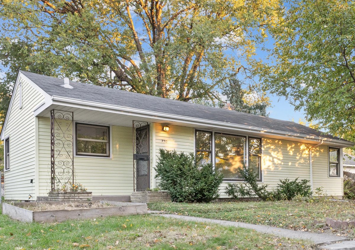 770 Syndicate Street N, Saint Paul, MN 55104