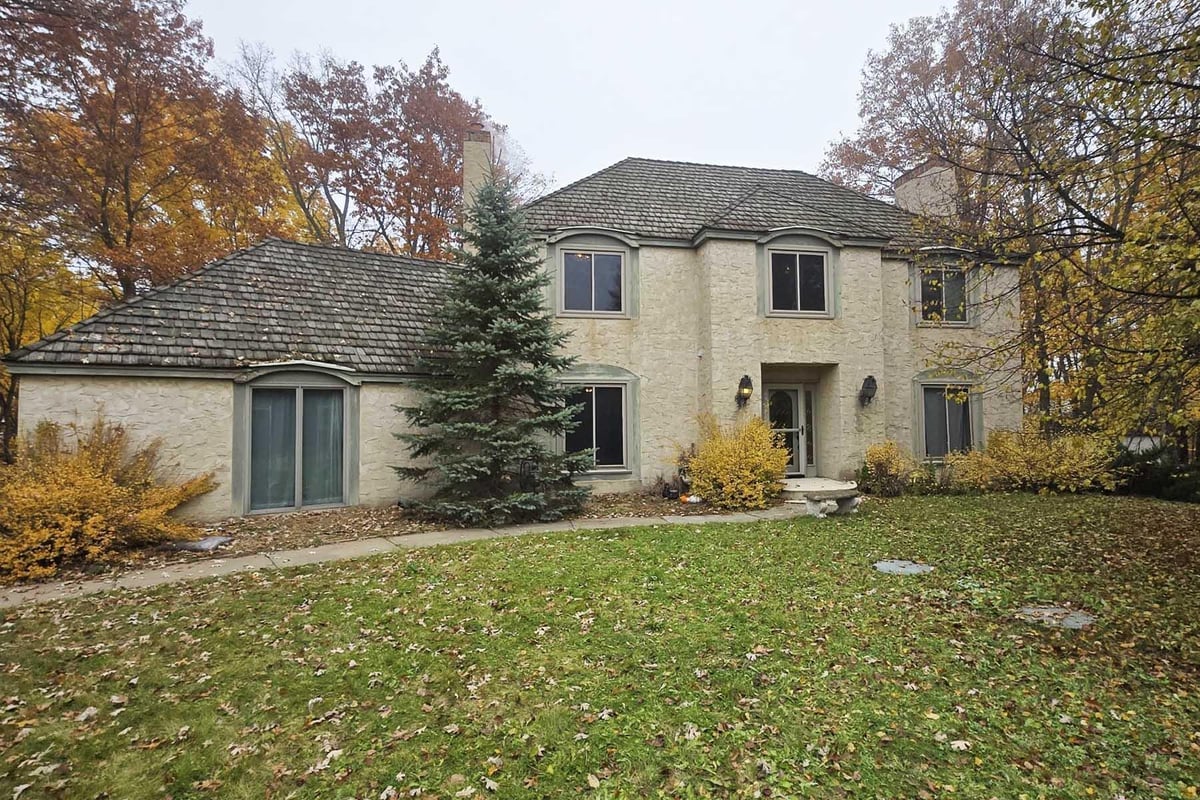 9942 Kahler Avenue NE, Otsego, MN 55362