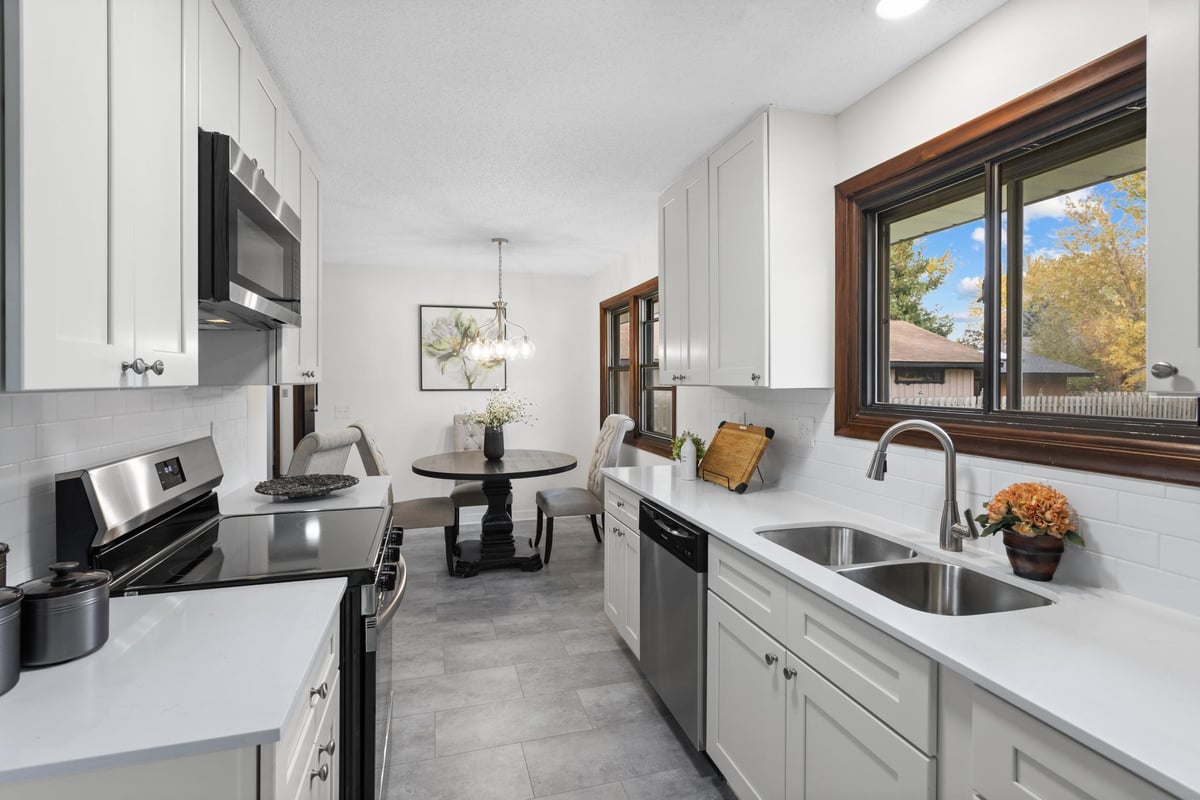 3315 Lower 147th Street W, Rosemount, MN 55068