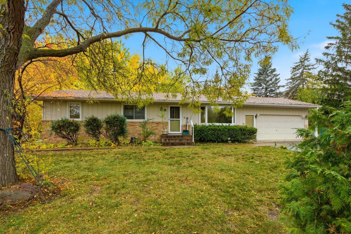 14805 32nd Avenue N, Plymouth, MN 55447