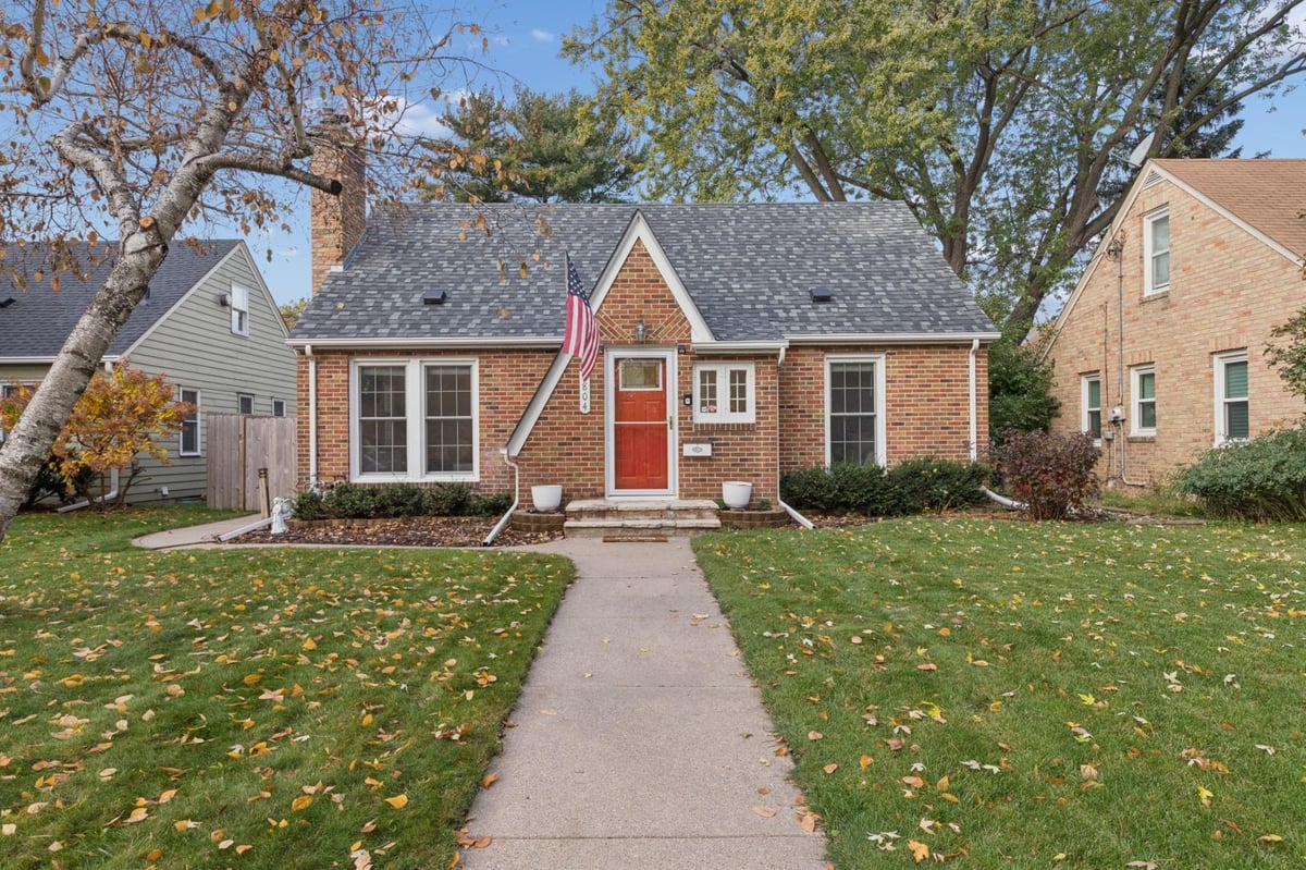 6804 Garfield Avenue, Richfield, MN 55423